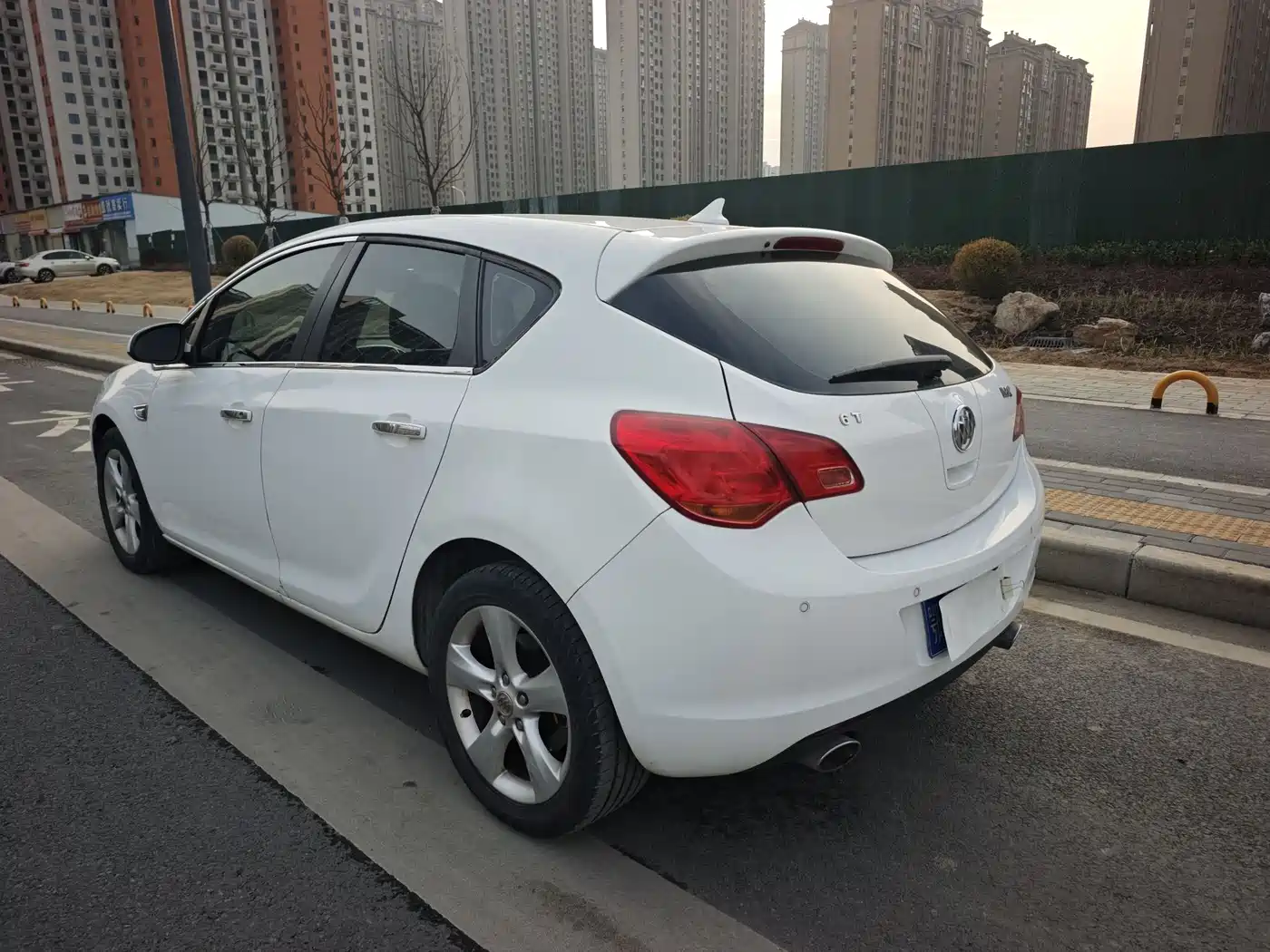 Buick Excelle 2014 XT 1.6T Automatic Cutting-edge Sport фото 9