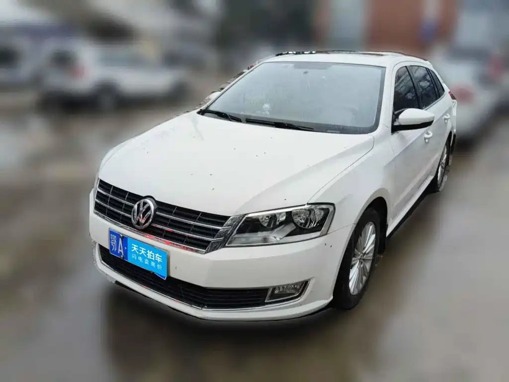 صورة 1 - Volkswagen Lavida Tour