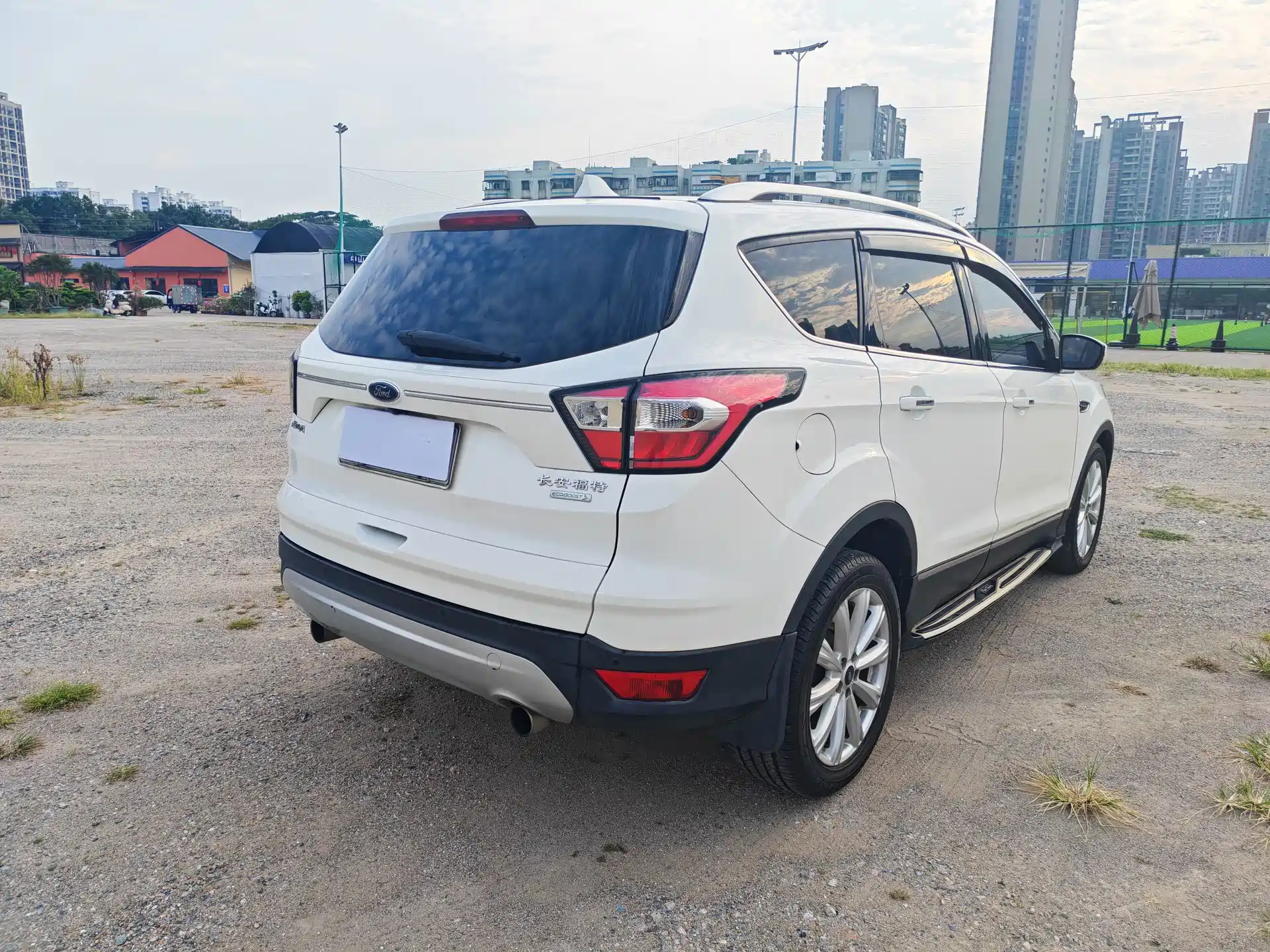 Photo 16 - Ford Kuga