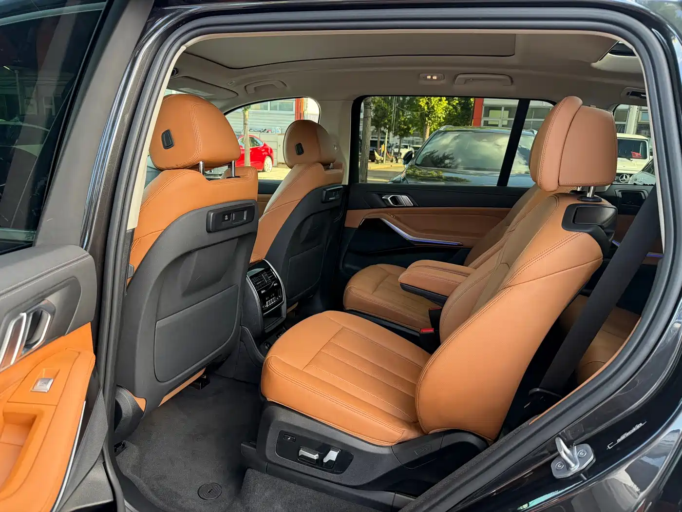BMW X7 2020 2020 xDrive40i Leading Luxury Package