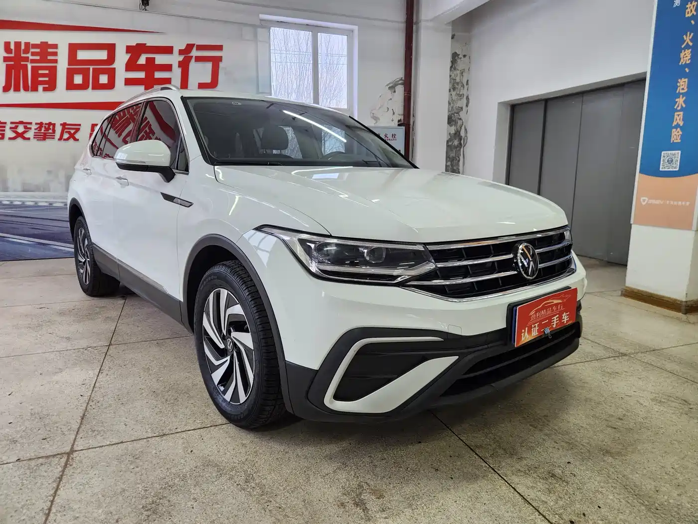 Volkswagen Tiguan L 2023 300TSI Automatic 2WD Smart Enjoyment Edition фото 2