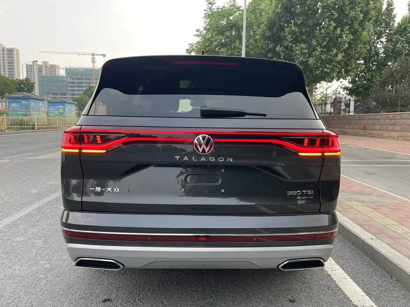 Volkswagen Talagon 2023 Facelift 380TSI 4WD Luxury Premium Pro Edition 6-Seater фото 5