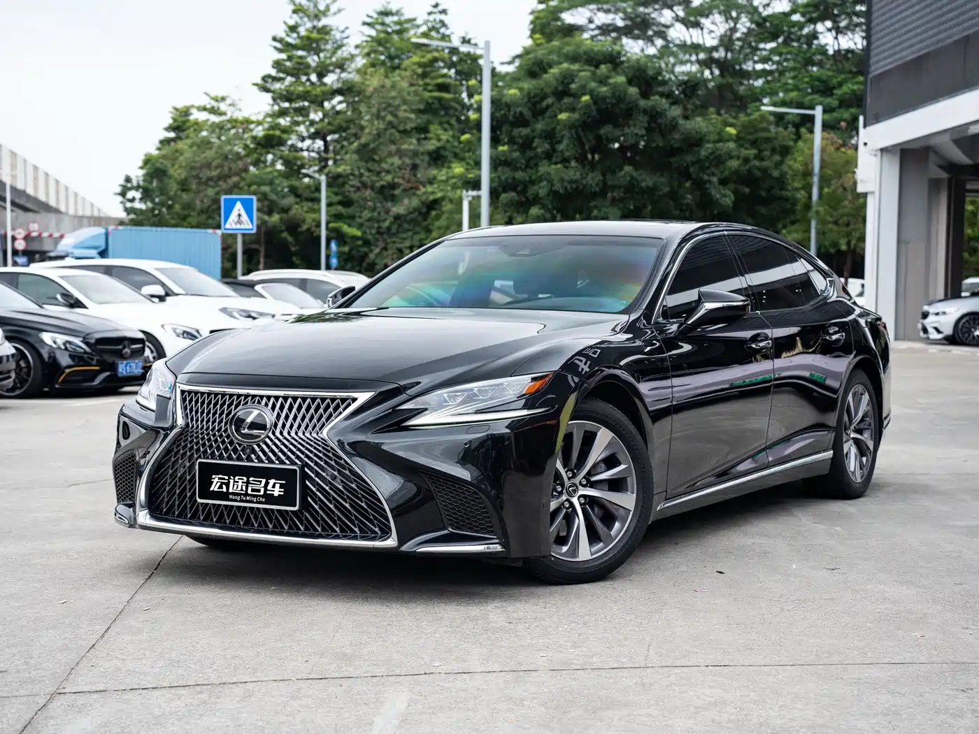 Lexus LS 2018 350 Excellence Edition China V