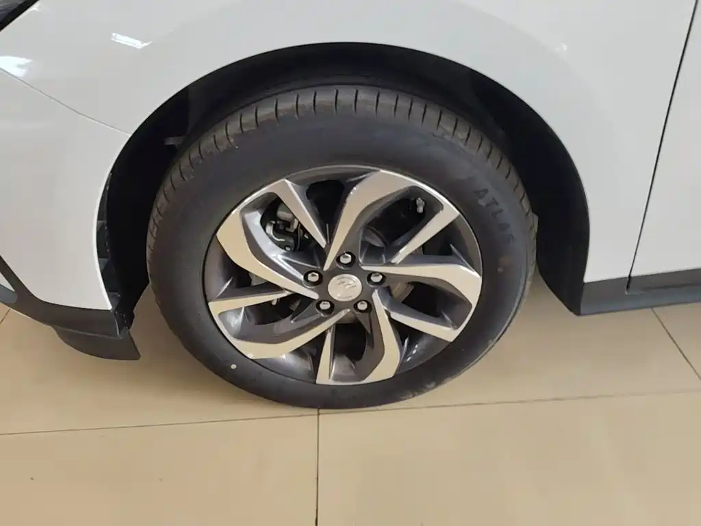 Buick Velite 6 2026 2024 450km Premium PLUS