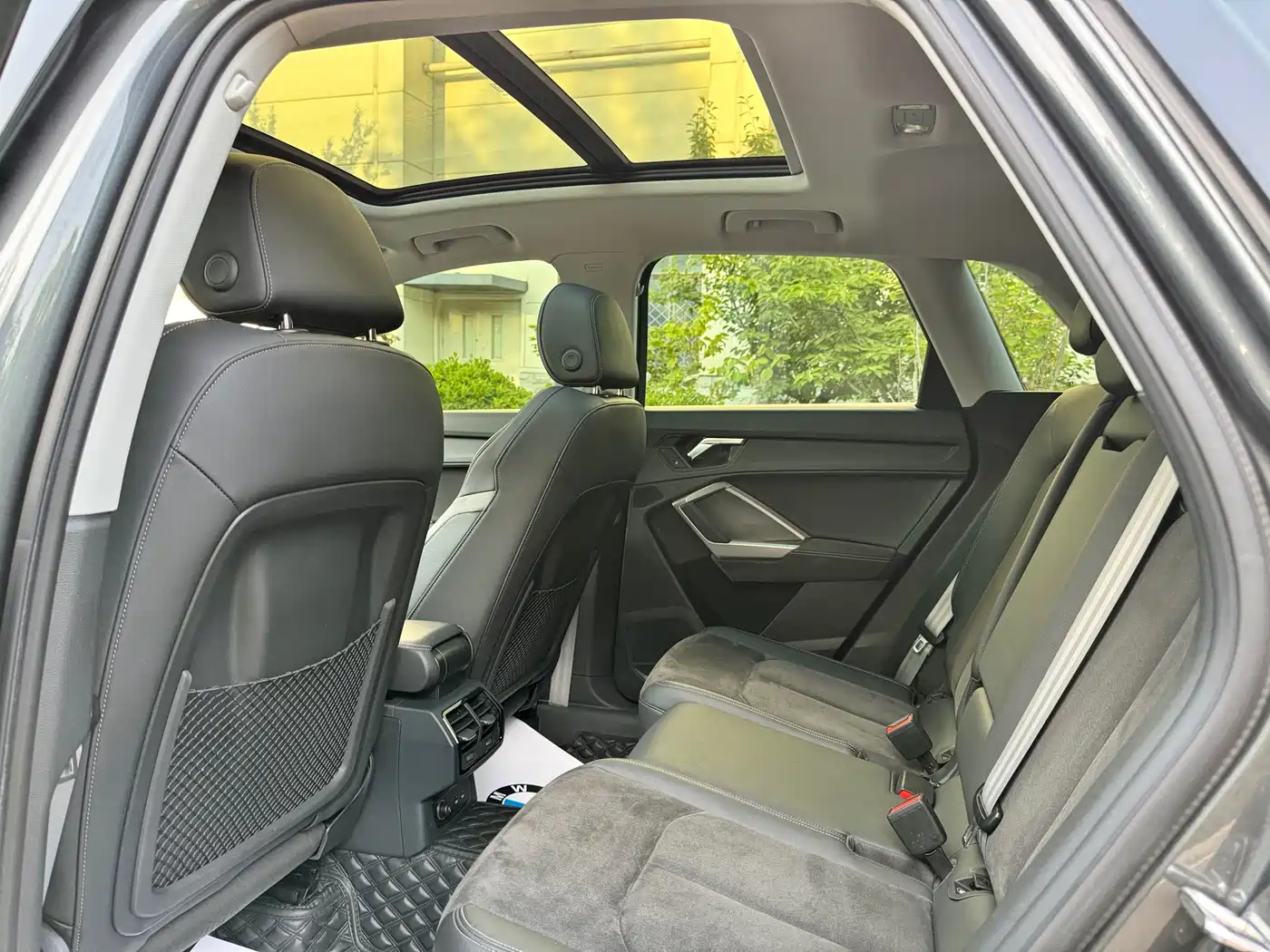 Audi Q3 2022 35 TFSI Fashion Dynamic фото 14