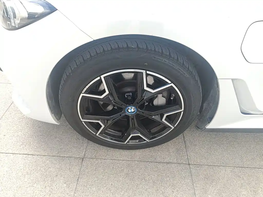Photo 25 - BMW i3