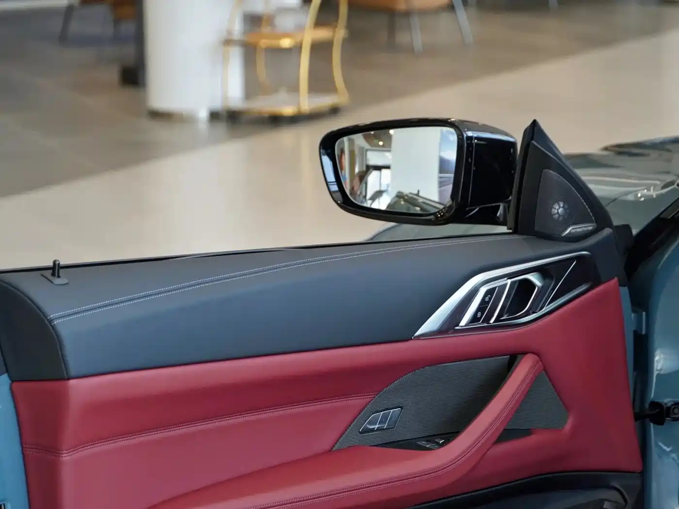 BMW 4 Series 2024 430i M Sport Shadow Edition фото 2