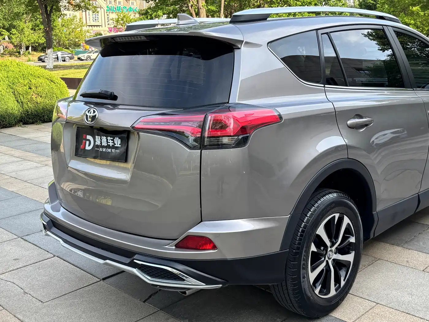 Toyota RAV4 Rongfang 2019 2.0L CVT 2WD Urban Edition China VI фото 8