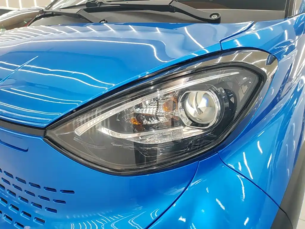 Фото 24 - Baojun E100
