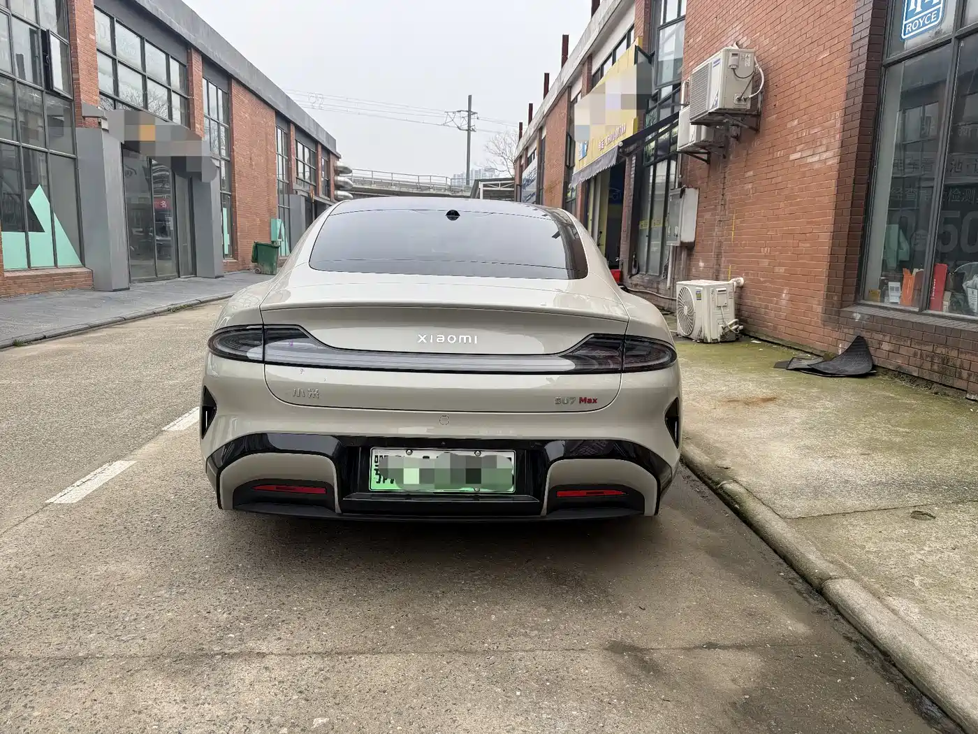 XIAOMI CAR XIAOMI SU7