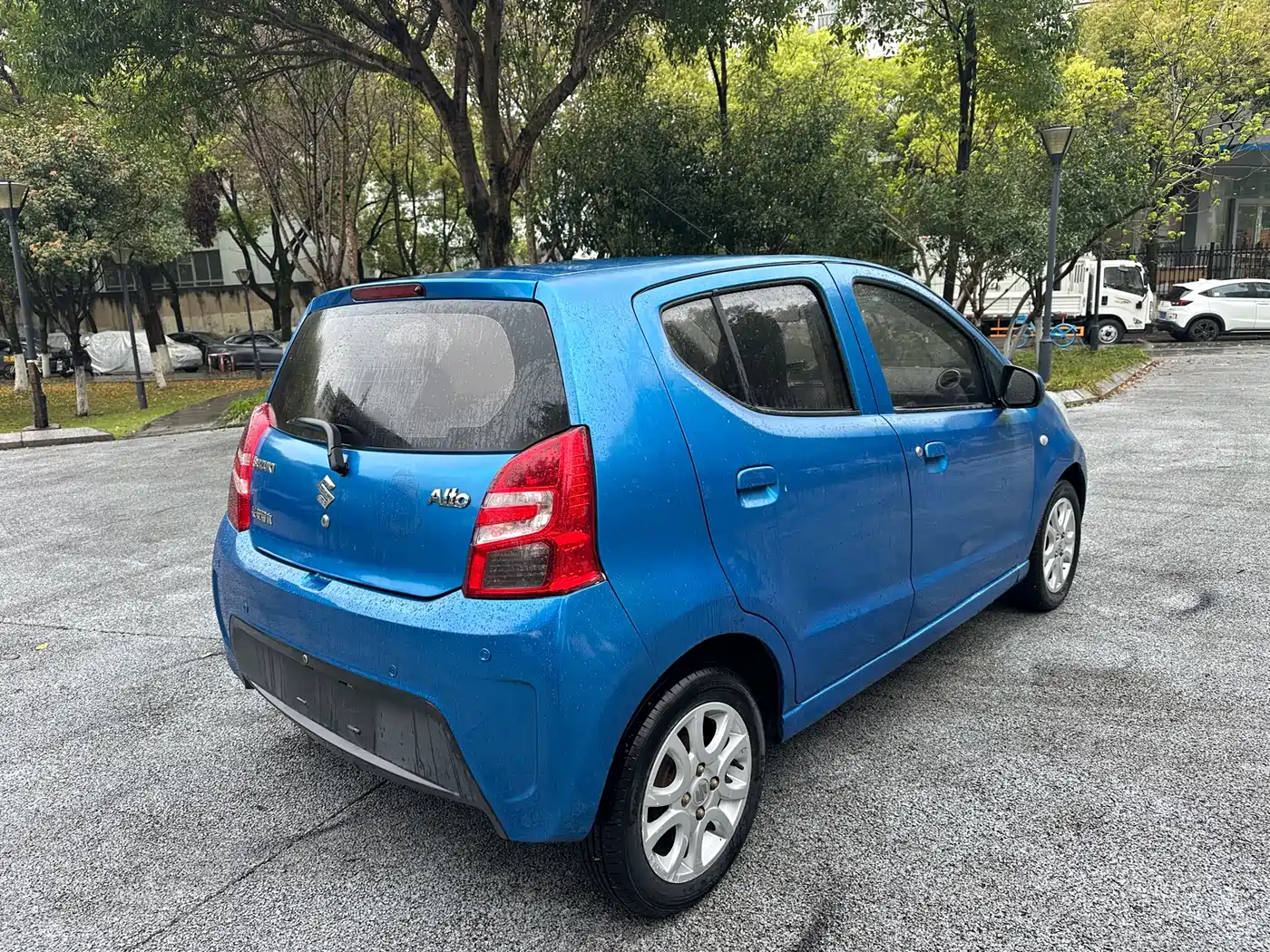 Suzuki Alto 2014 2013 1.0L Automatic Deluxe