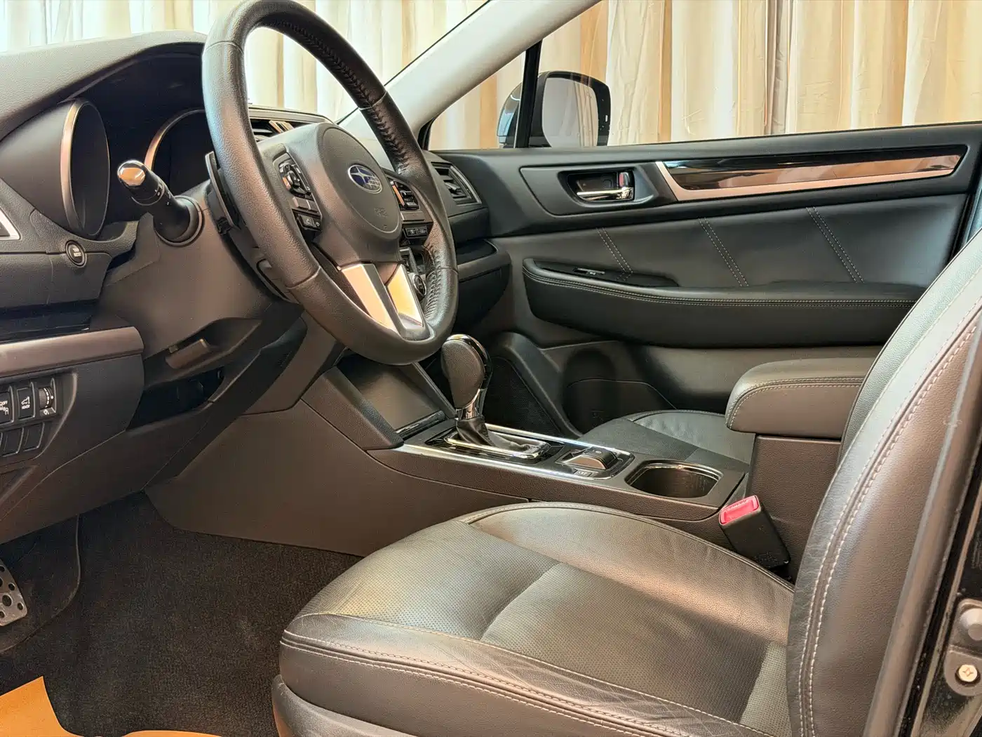 Subaru Outback 2016 2.5i Sport Navigation Edition фото 7