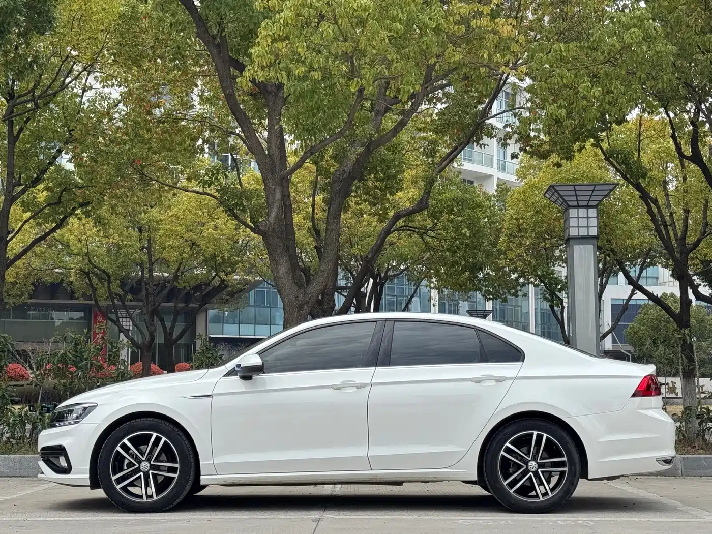 Volkswagen Lamando 2019 280TSI DSG Comfort Edition China VI фото 14
