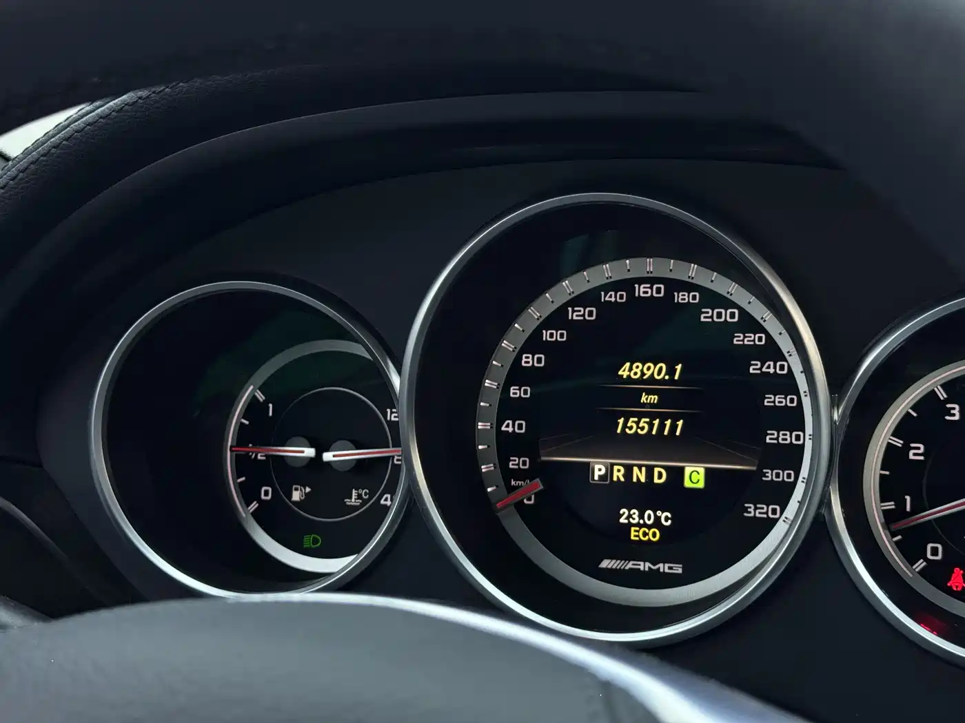 Mercedes-Benz CLS AMG 2012 AMG CLS 63 фото 18