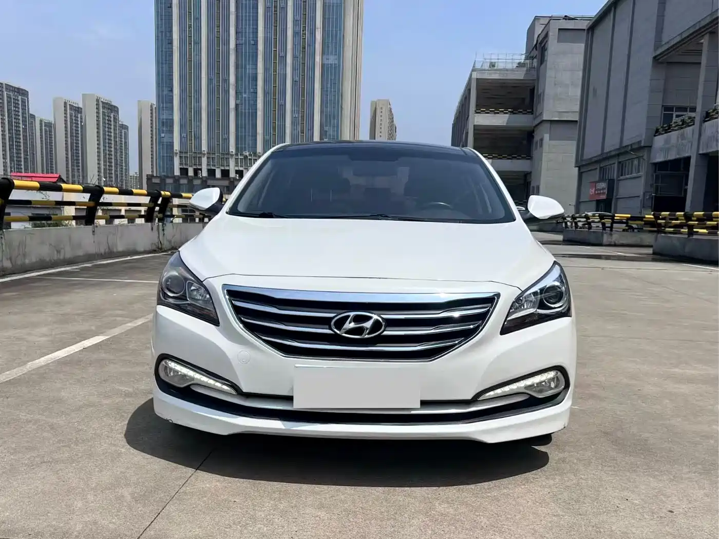 Hyundai Mistra 2014 1.8L Auto Smart GLS фото 2