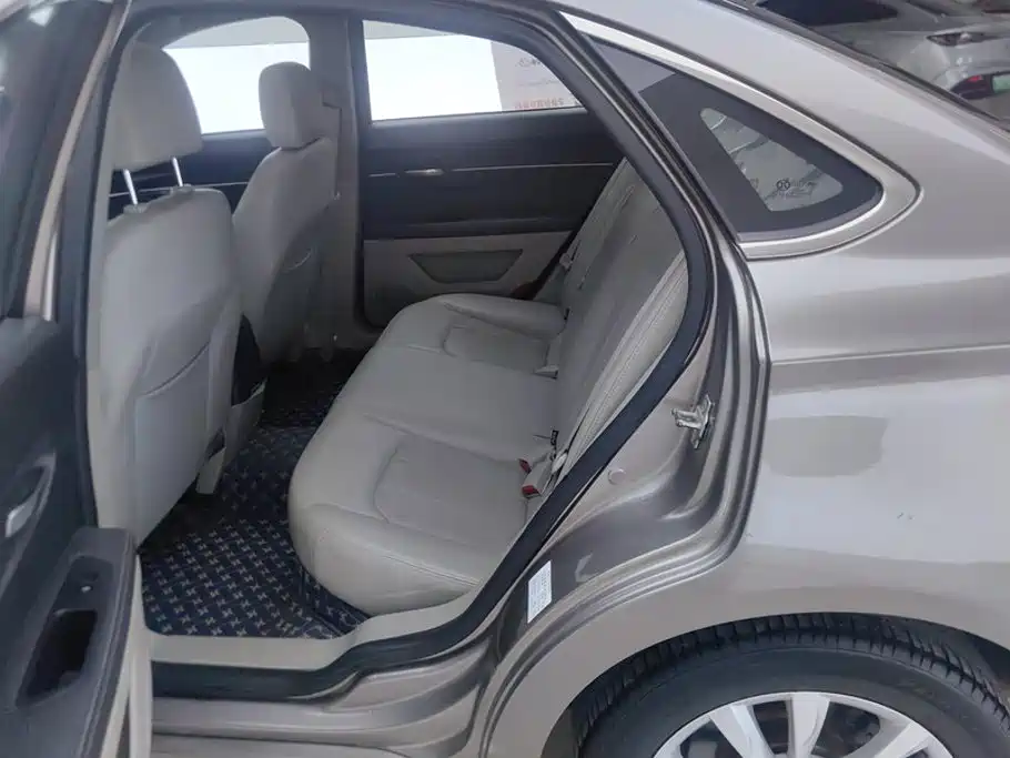 BAIC Senova D50 2015 2014 1.5L Manual Comfort