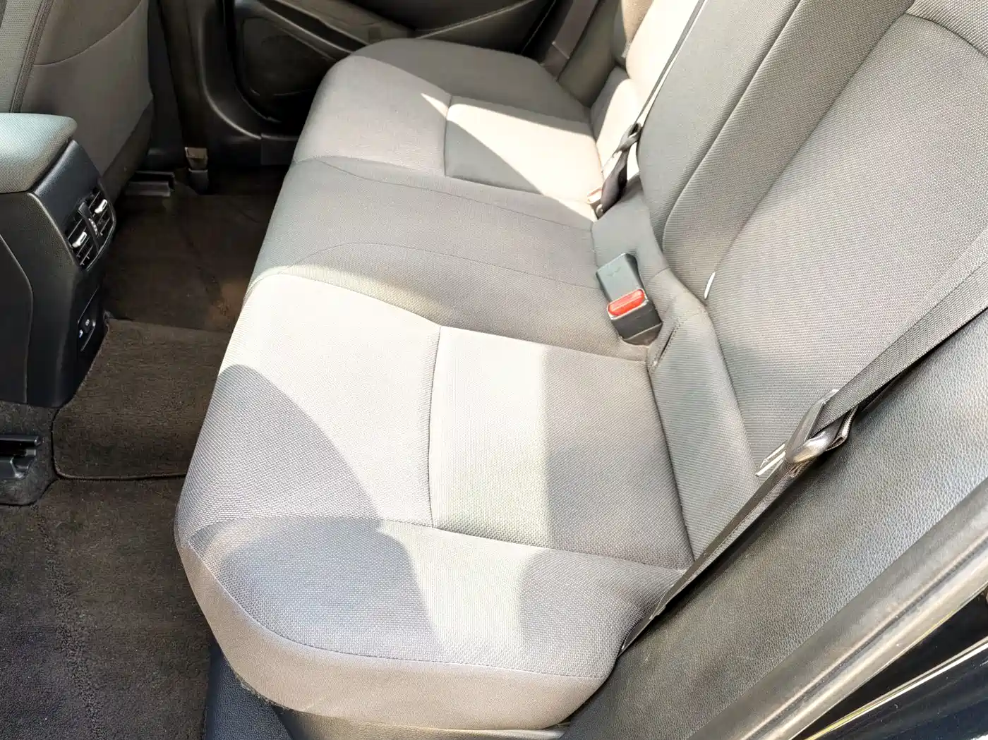 Toyota Levin 2019 Dual Engine 1.8H E-CVT Luxury Edition China V фото 22