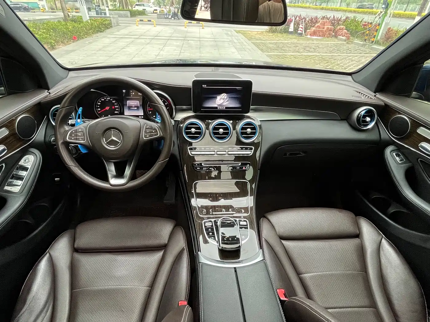 Mercedes-Benz GLC 2017 GLC 260 4MATIC Dynamic фото 10