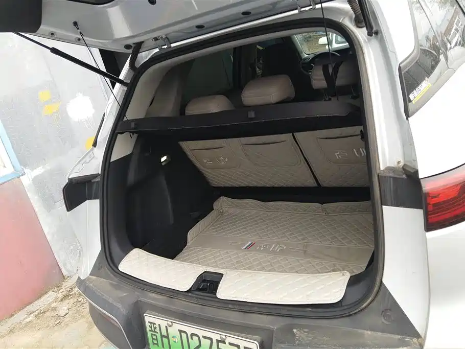 BYD Yuan UP 2025 Smart Drive Edition 401KM Vitality Version фото 4