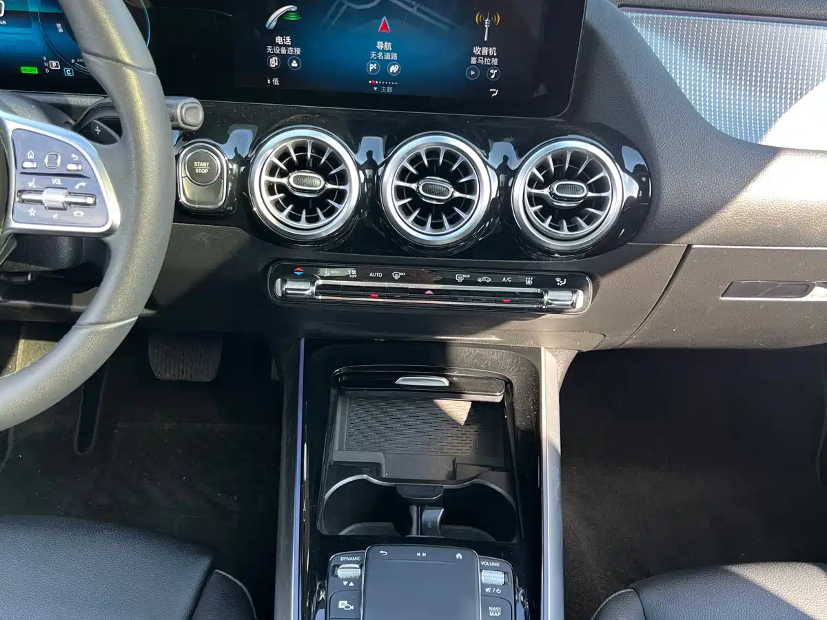 Mercedes-Benz EQA 2023 2022 EQA 260