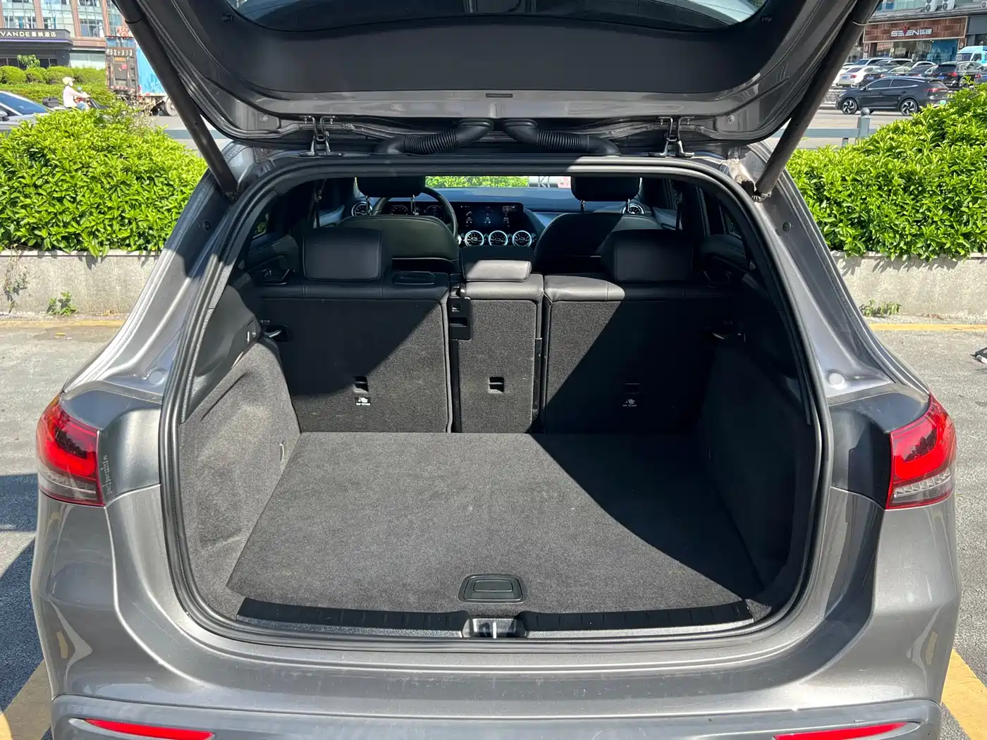 Mercedes-Benz EQA 2023 2022 EQA 260