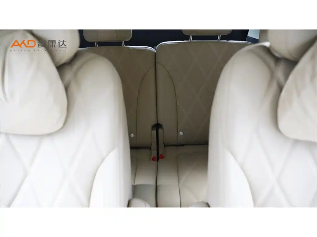 AITO Wenjie AITO M9 2025 Extended Range Max 52kWh 6-Seater фото 9