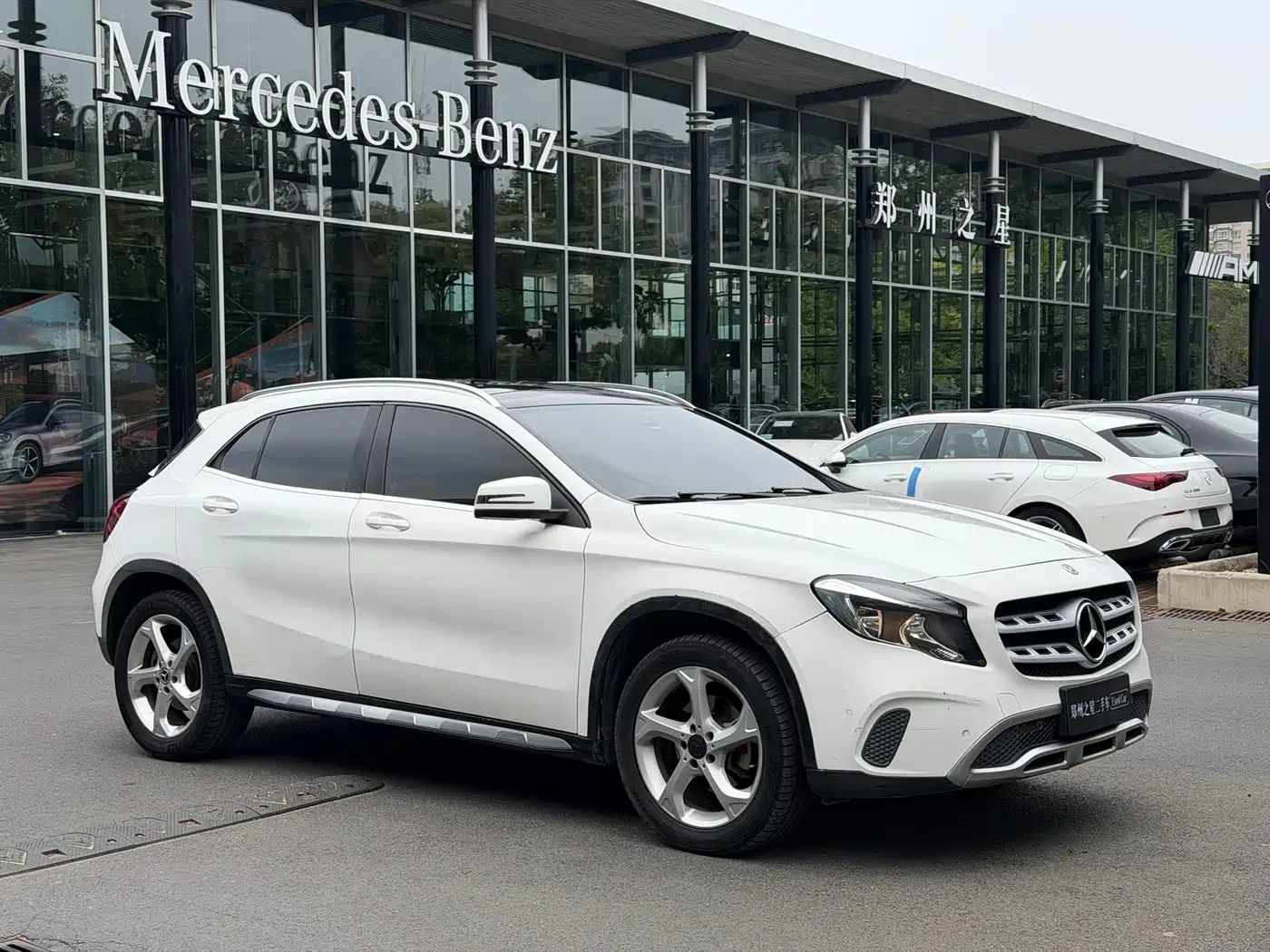 Фото 3 - Mercedes-Benz GLA