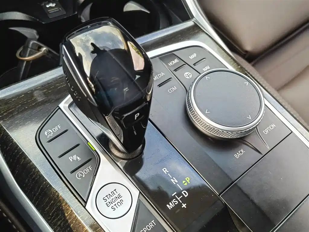 BMW 3 Series 2021 Facelift 325Li M Sport Package фото 12