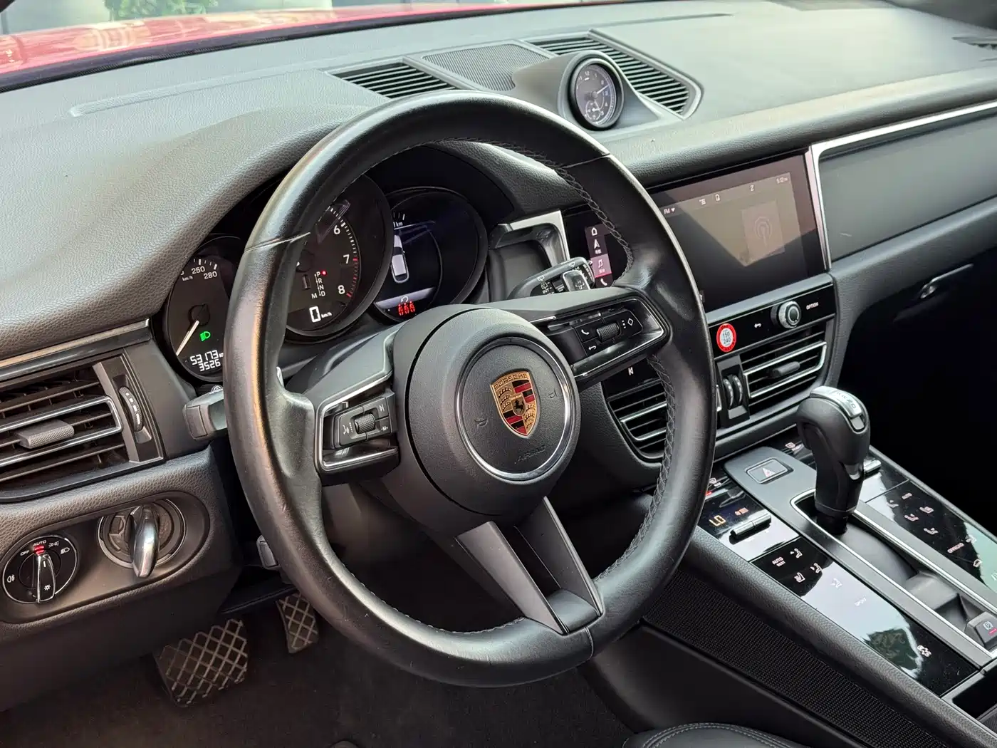 Porsche Macan 2022 Macan 2.0T фото 10