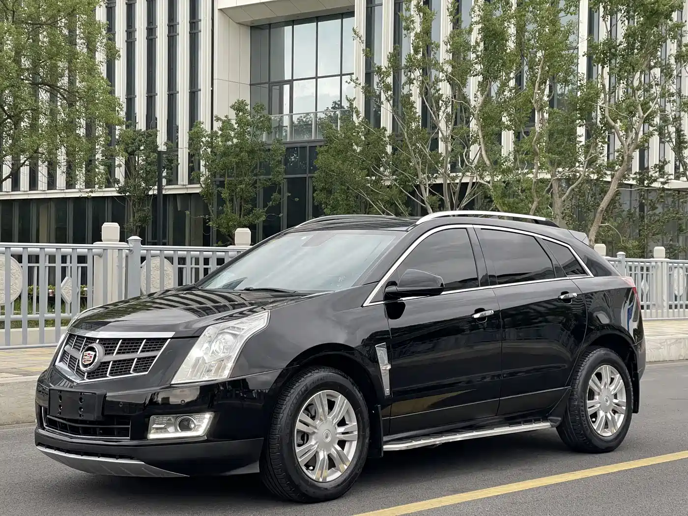 Cadillac SRX 2012 3.0L Luxury Model