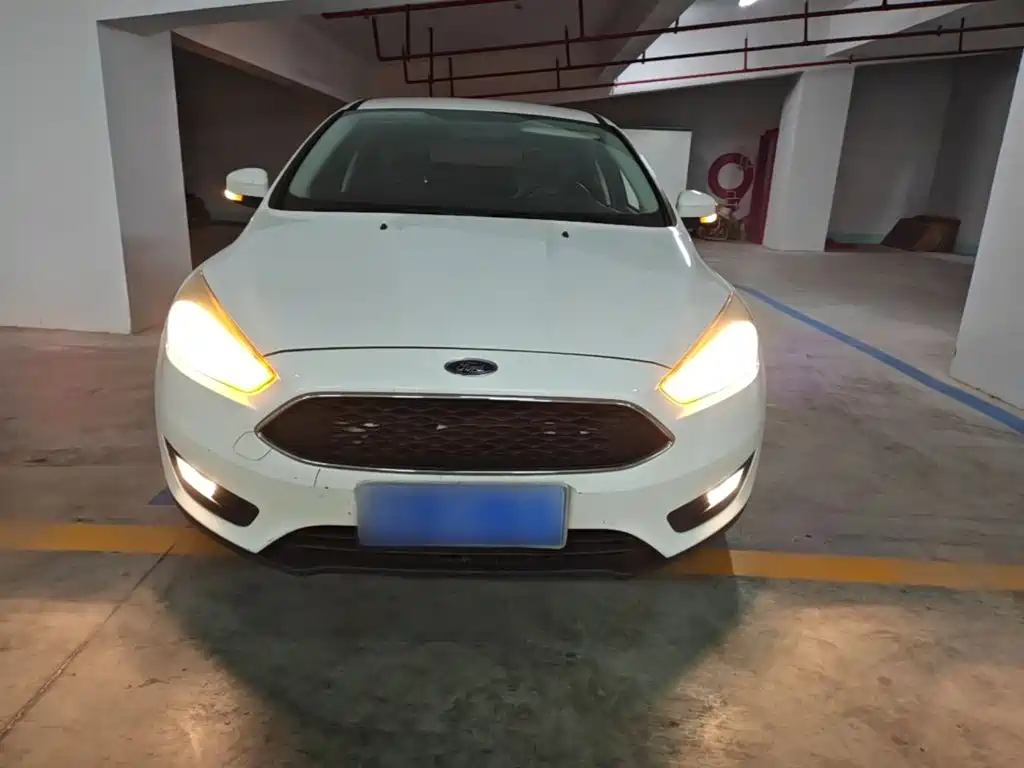 صورة 3 - Ford Focus