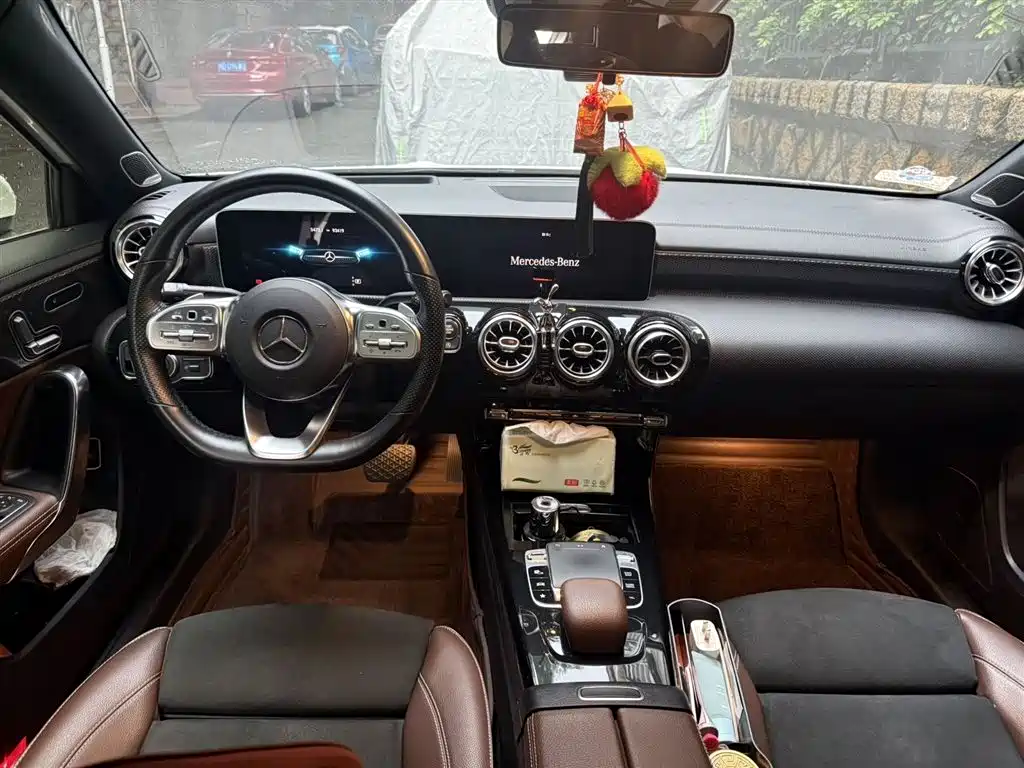 Mercedes-Benz A-Class 2019 A 200 L Sport Sedane Pioneer Special Edition фото 7