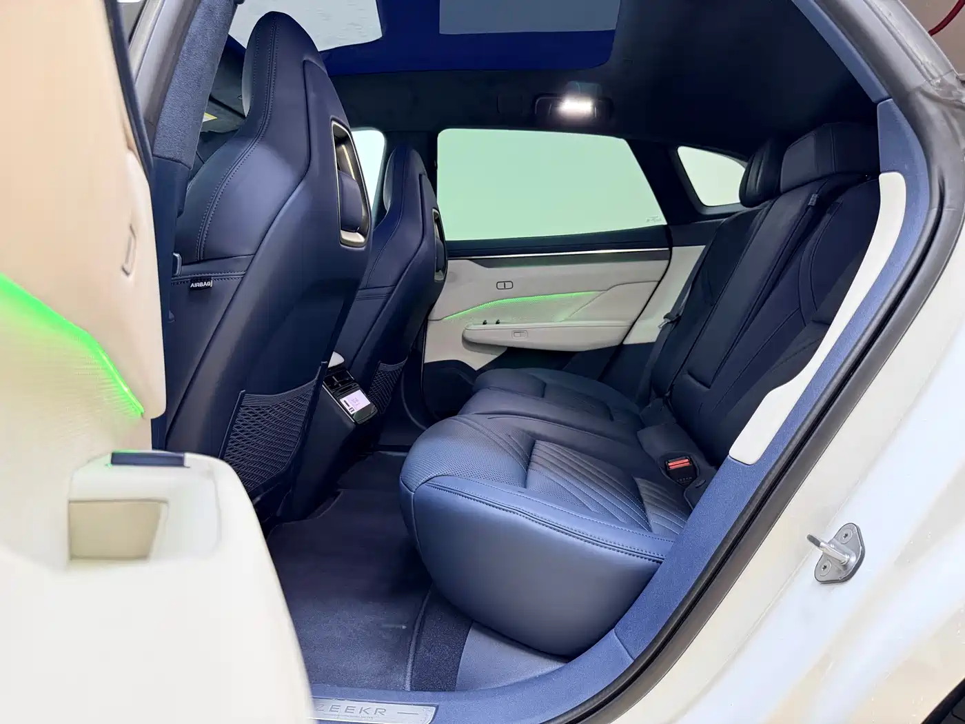 ZEEKR EXTREME KRYPTON 001