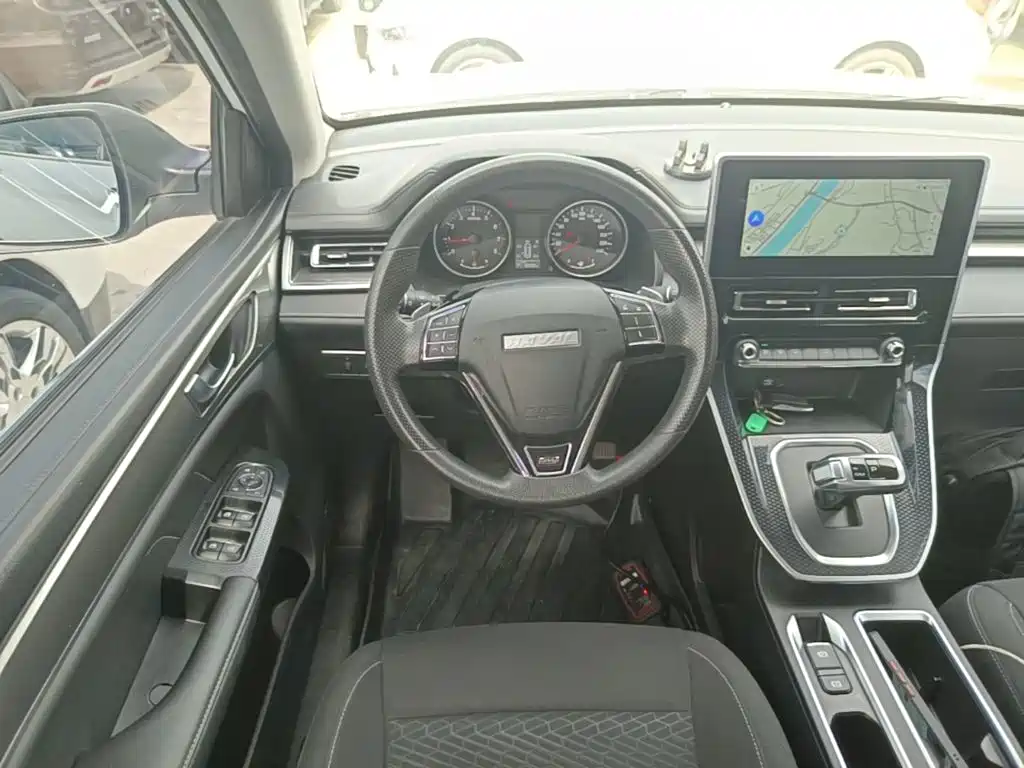 Haval M6 2024 2023 PLUS 1.5T DCT Elite Smart Connect