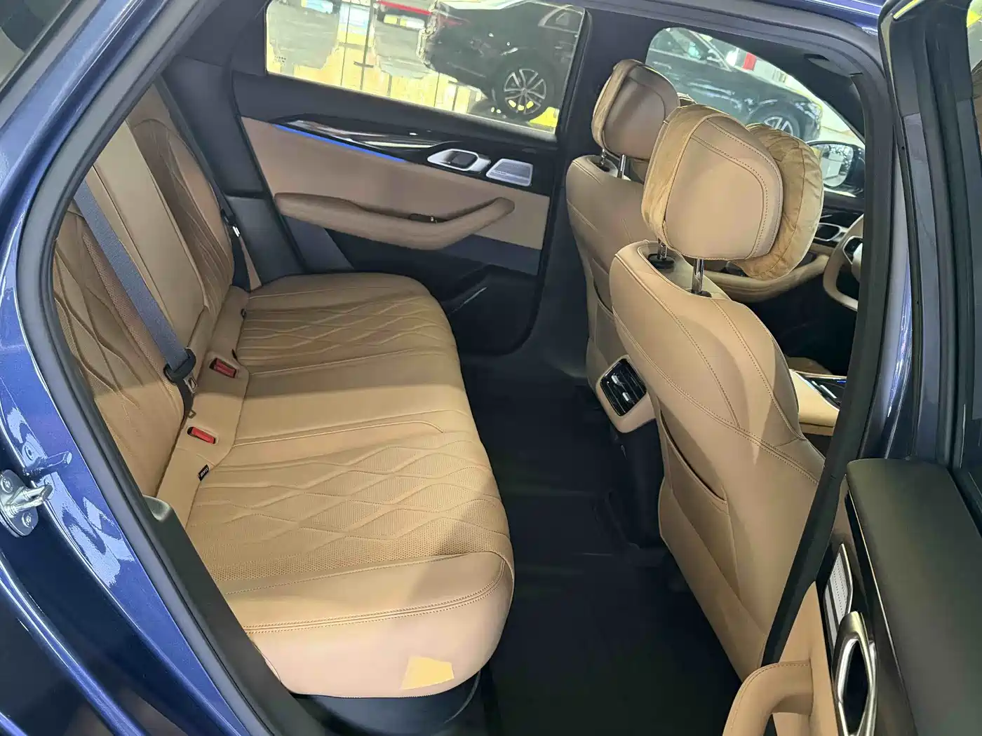 Geely Galaxy Galaxy A7 2025 EM-i фото 14