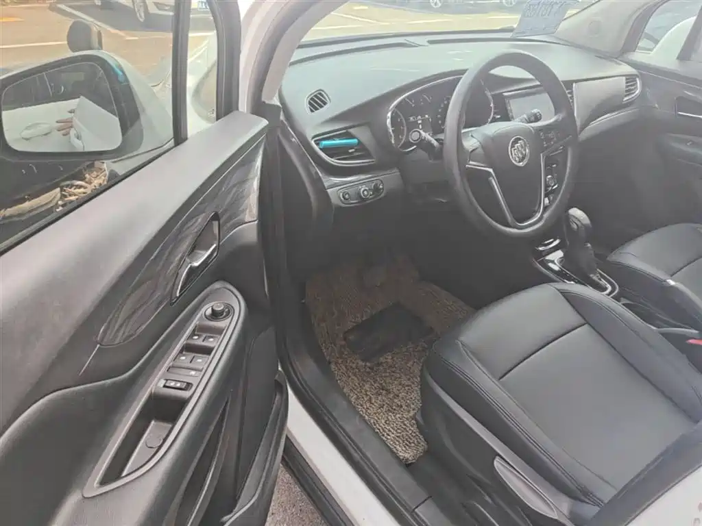 Buick Encore 2017 18T Automatic 2WD Urban Leading фото 16