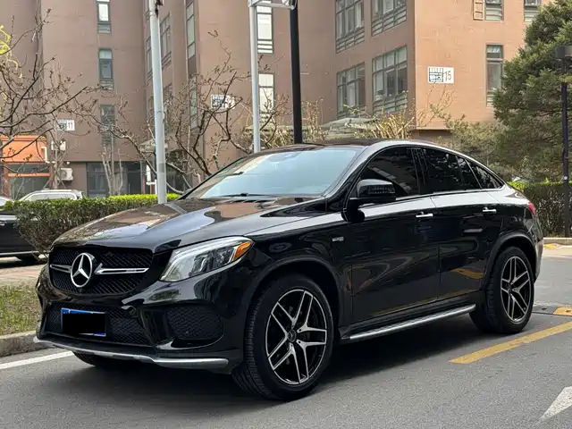 MERCEDES-BENZ GLE COUPE AMG