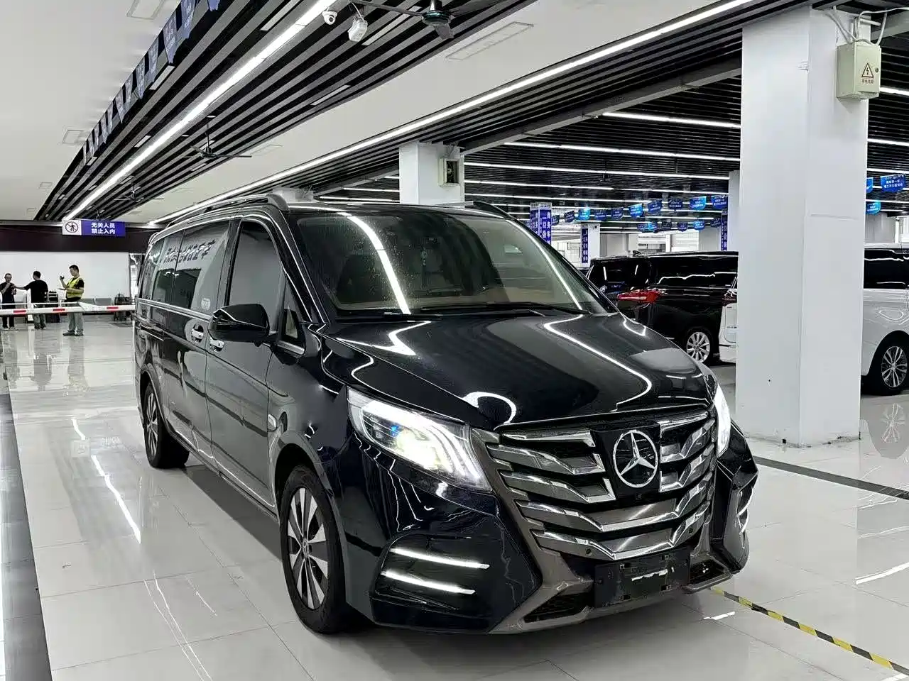 MERCEDES-BENZ VITO