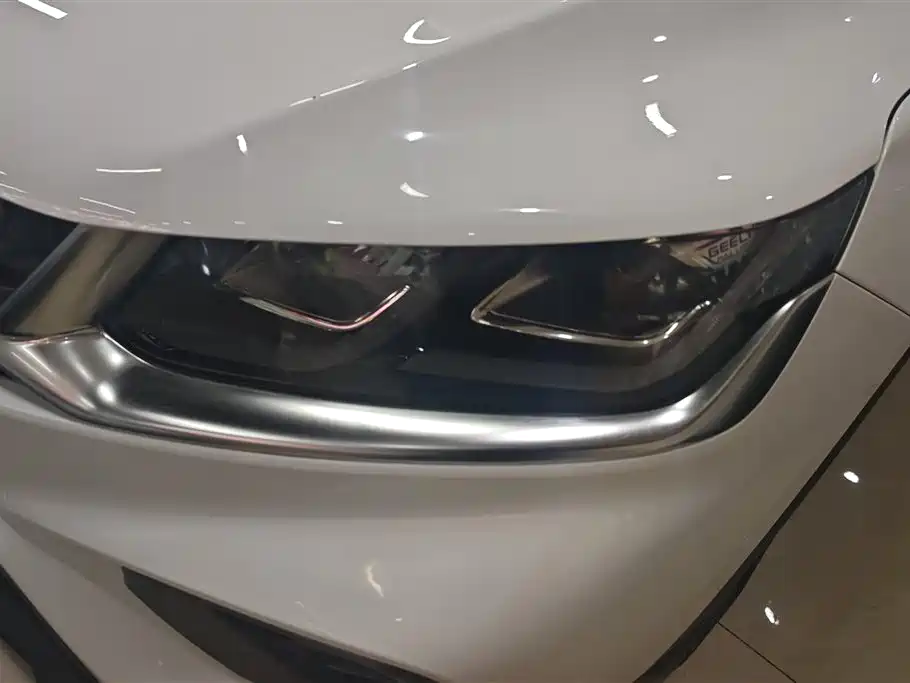 GEELY AUTOMOBILE BINYUE