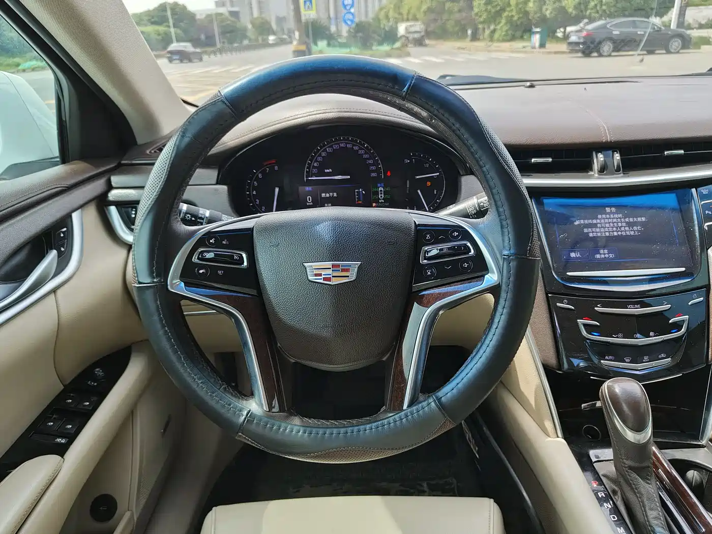 Cadillac XTS 2017 28T Technology фото 10