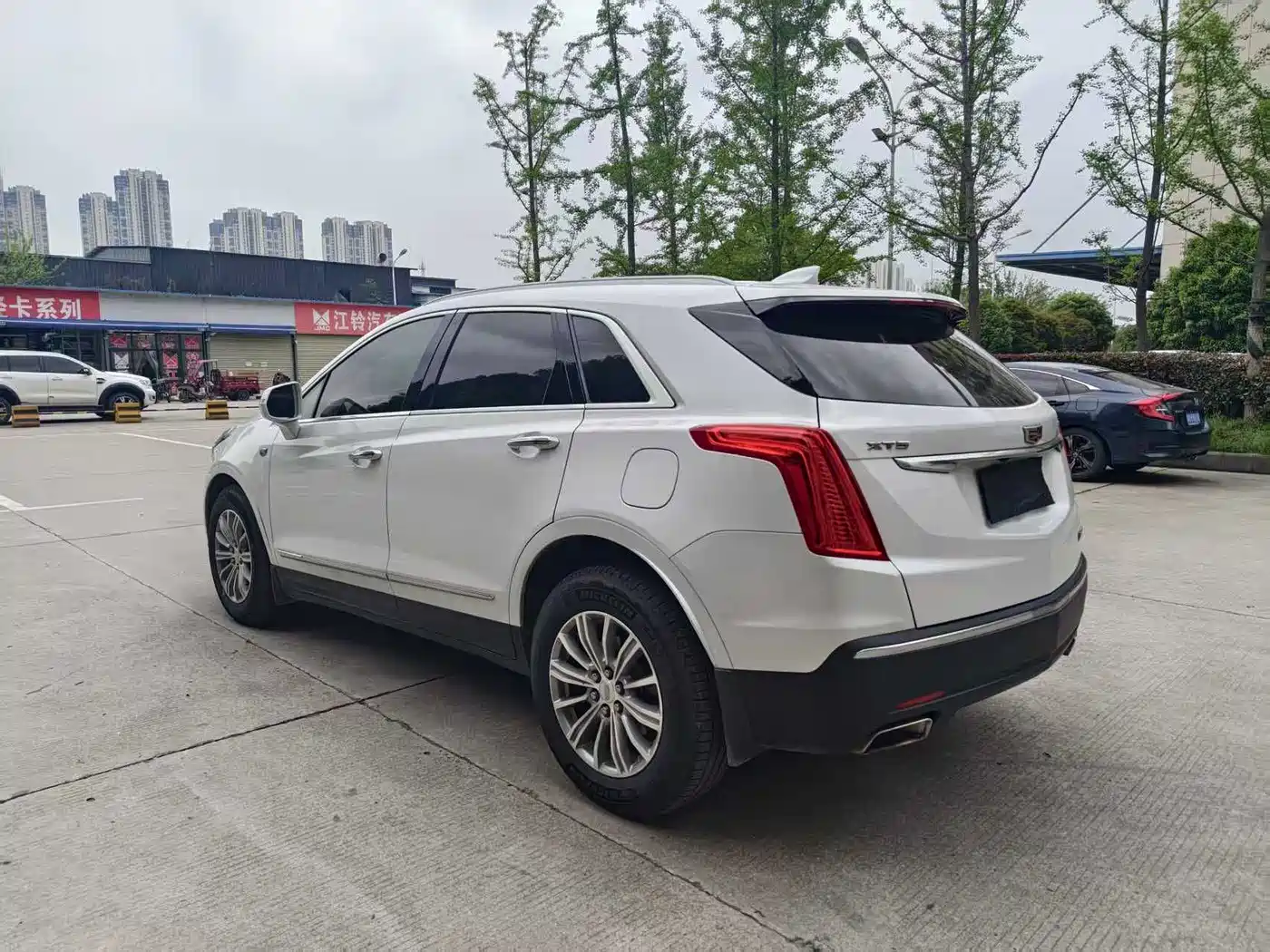 Cadillac XT5 2016 25T Luxury Model фото 9