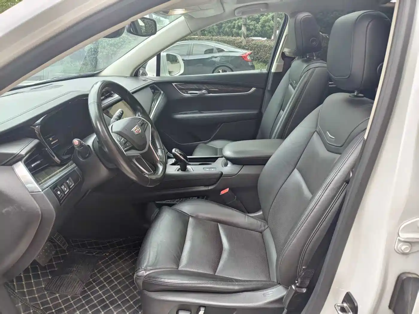 Cadillac XT5 2016 25T Luxury Model фото 4