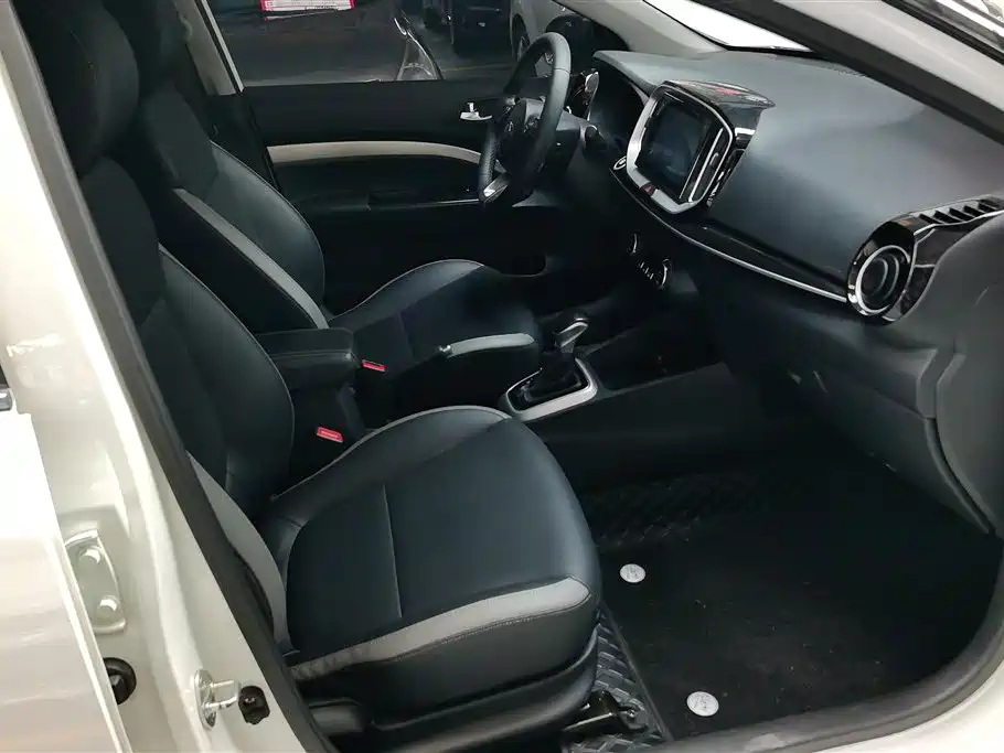 Kia KX1 2019 1.4L Automatic Fun Edition China VI фото 8