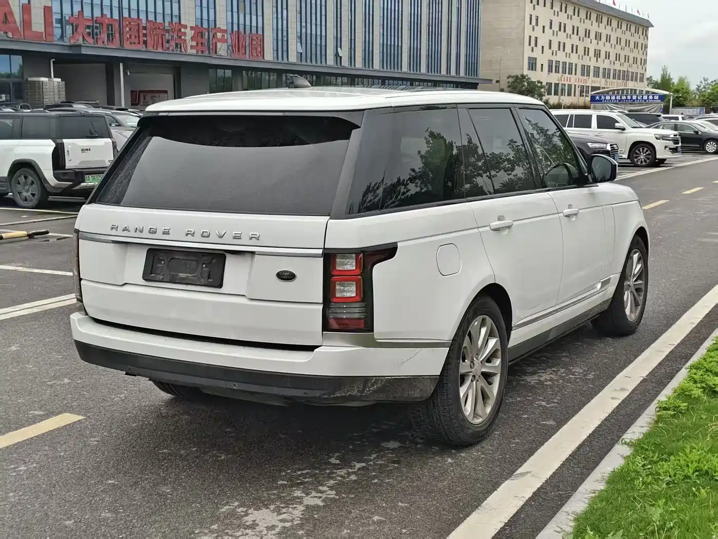 Land Rover Range Rover 2017 3.0 SC V6 Vogue фото 9