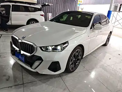 BMW 5