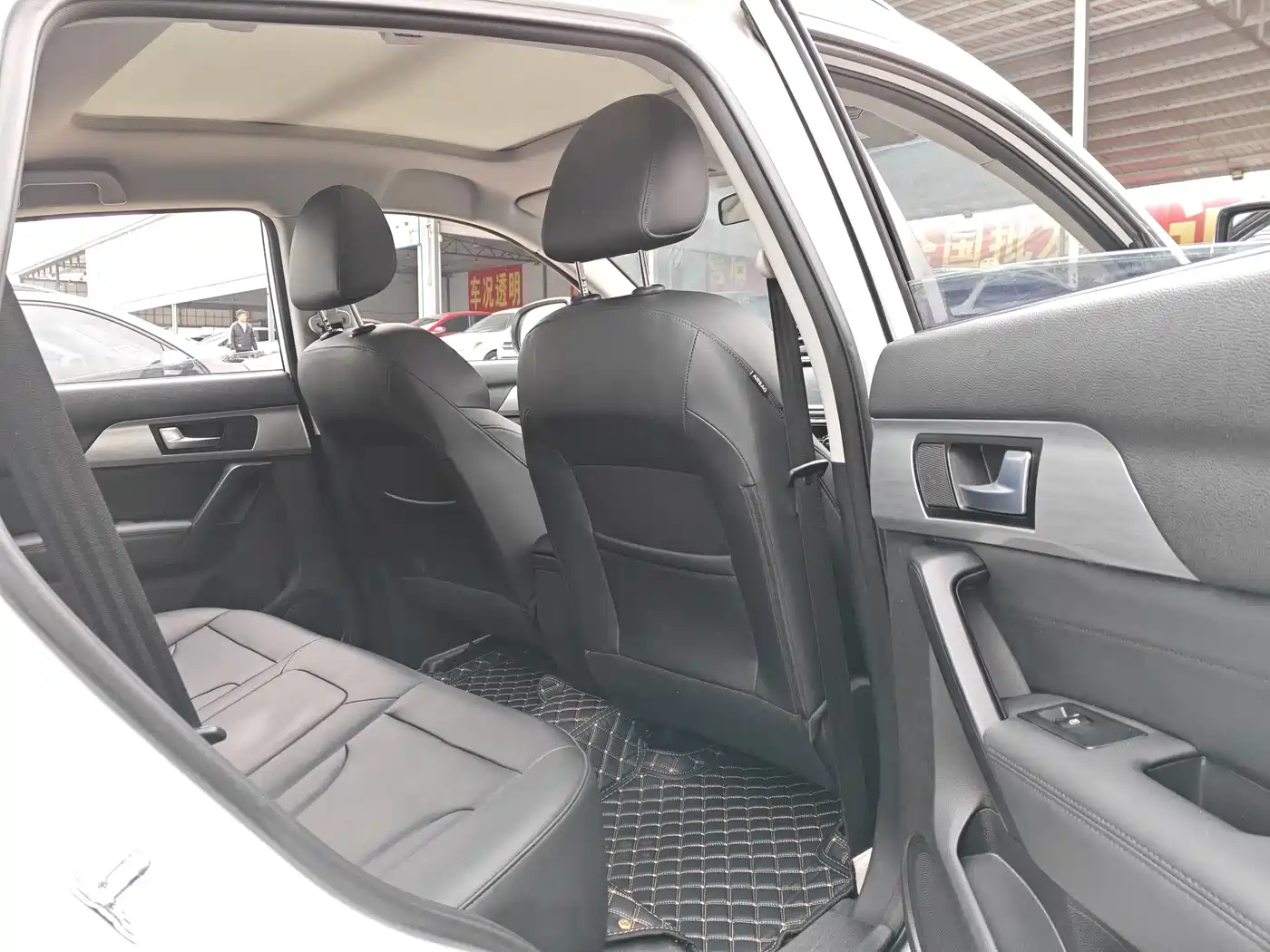 Haval H2 2018 2018 Creation Edition Blue Label 1.5T Manual 2WD Style
