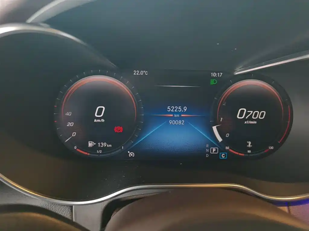 Mercedes-Benz GLC 2020 GLC 260 L 4MATIC Luxury фото 12