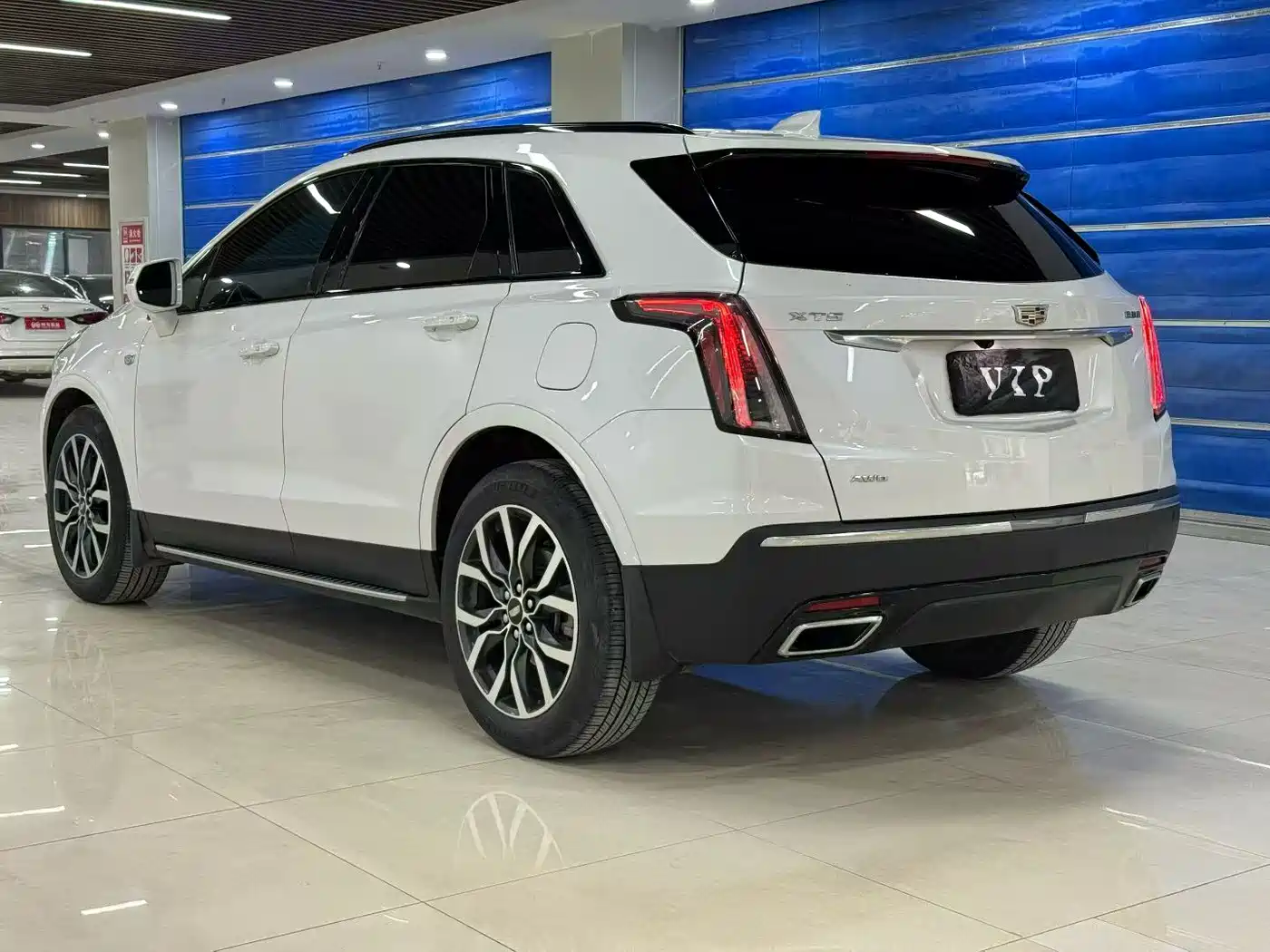 CADILLAC XT5