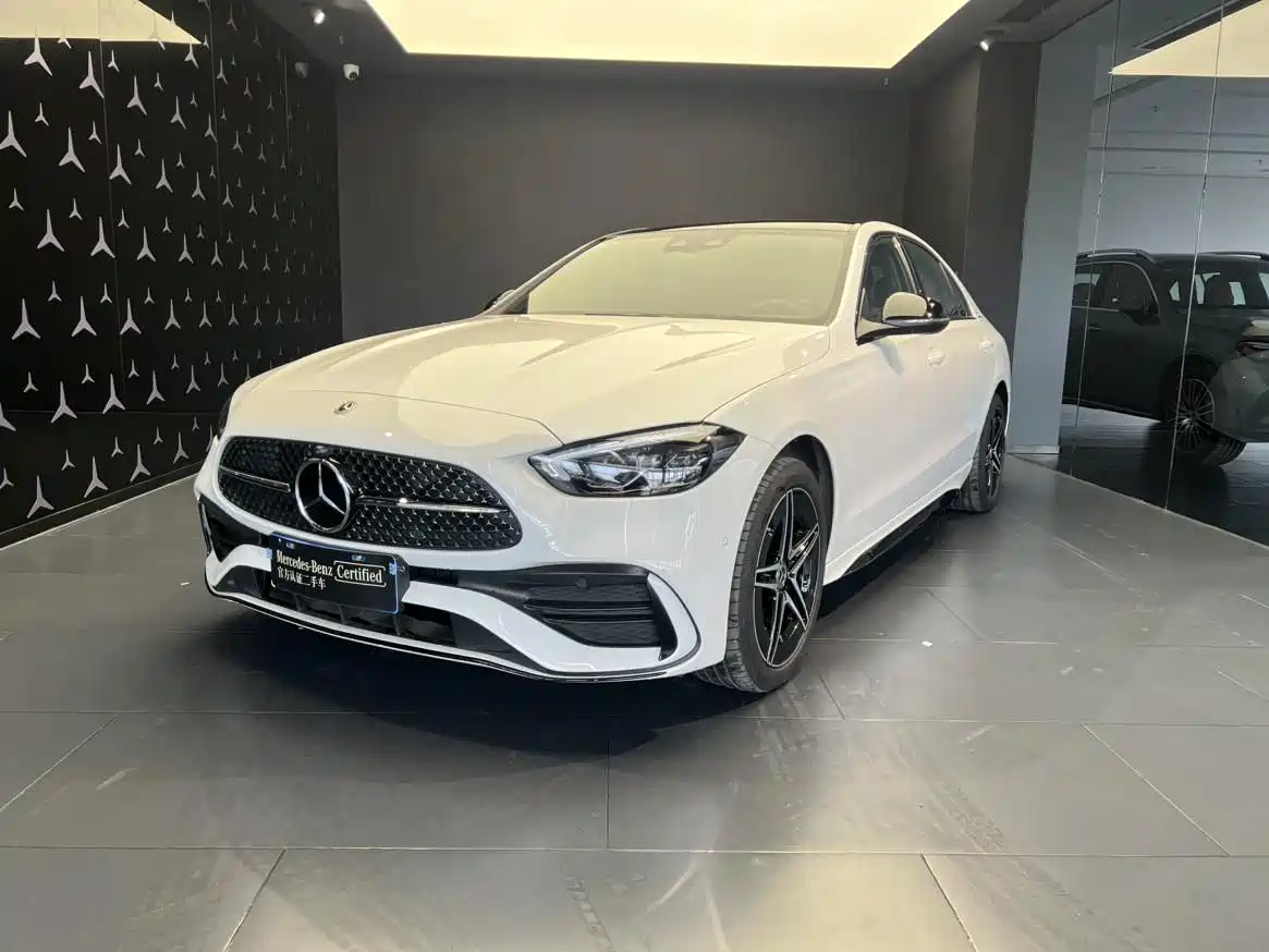 Mercedes-Benz C-Class 2025 C 260 L Night Sport Edition