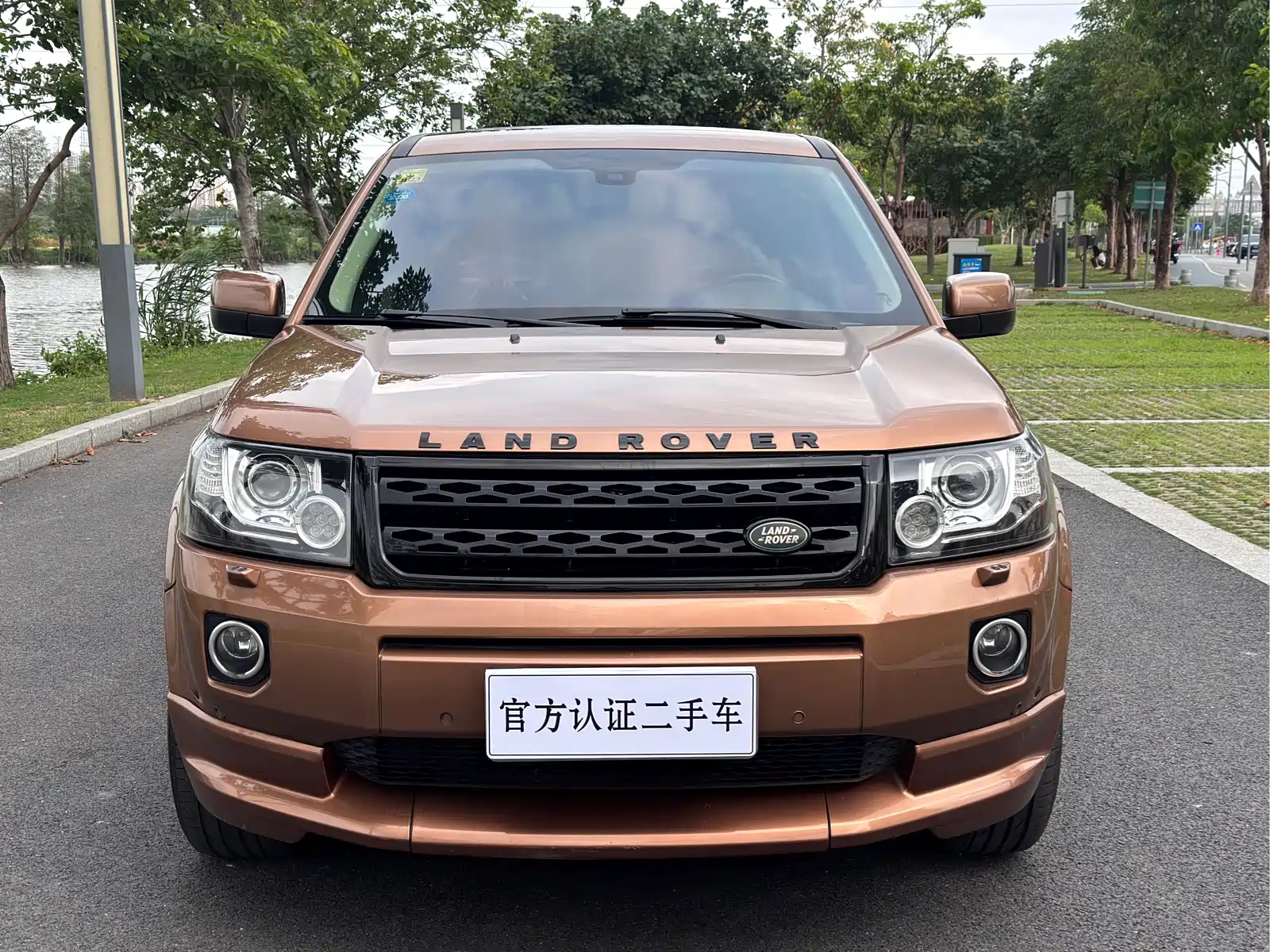 Фото 2 - Land Rover Freelander 2